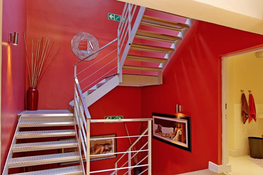 Forty8 Backpackers Hotel Cape Town Dış mekan fotoğraf